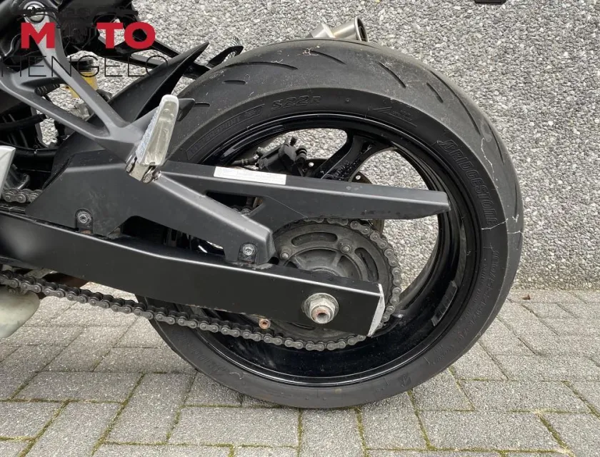 Suzuki GSR 750 ABS