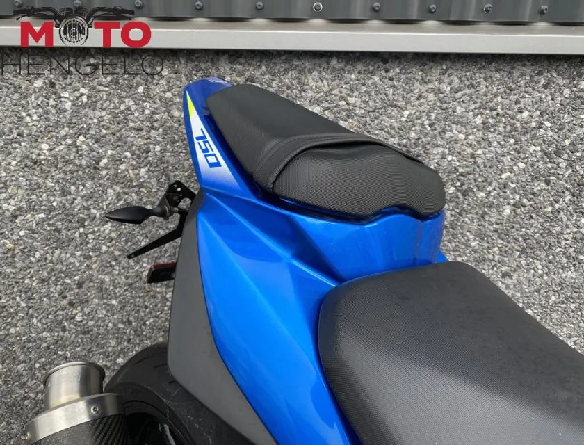 Suzuki GSR 750 ABS