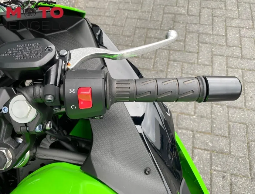 Kawasaki NINJA 500 SE