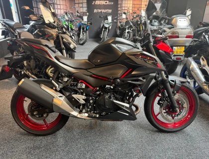 Kawasaki Z500 SE