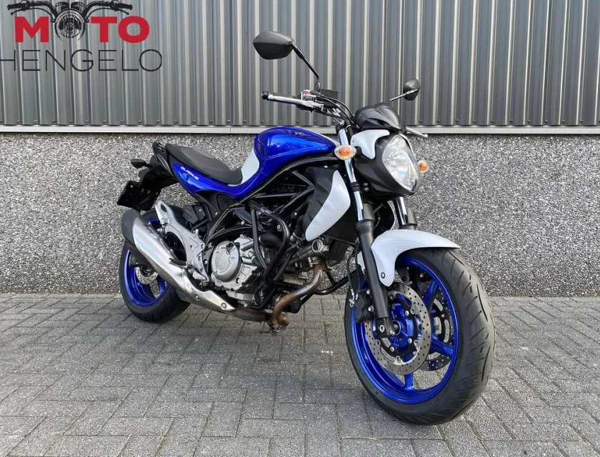 Suzuki GLADIUS ABS