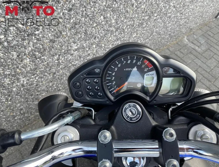 Suzuki GLADIUS ABS