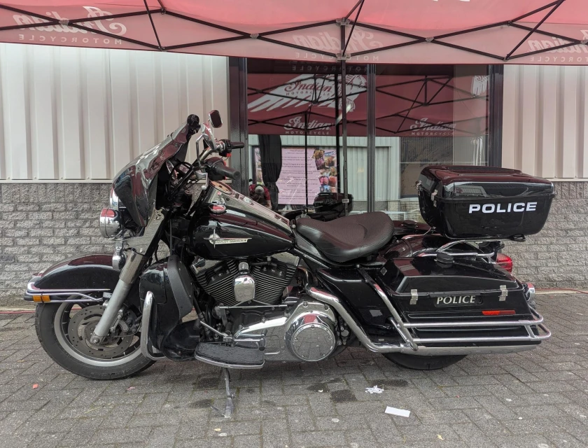 Harley-Davidson FLHR ROAD KING POLICE