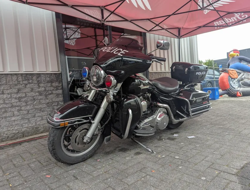 Harley-Davidson FLHR ROAD KING POLICE