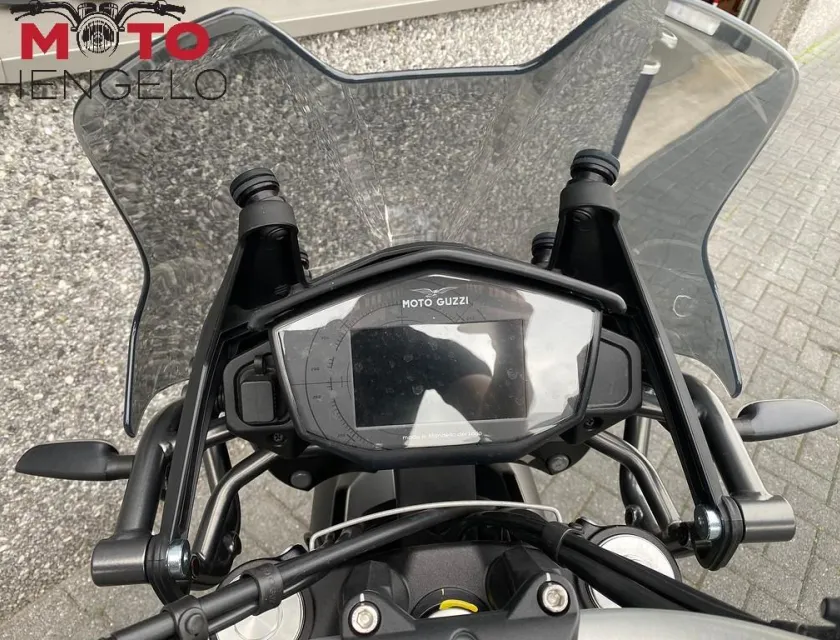 Moto Guzzi V85 TT
