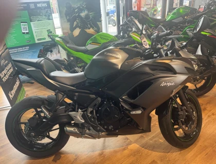 Kawasaki NINJA 650
