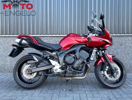 Yamaha FZ6 FAZER S2