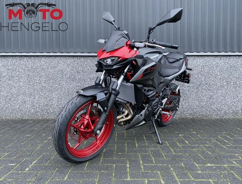 Kawasaki Z500 SE