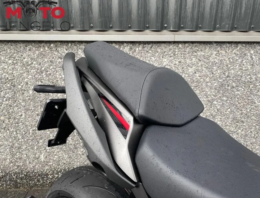 Kawasaki NINJA 1100SX SE