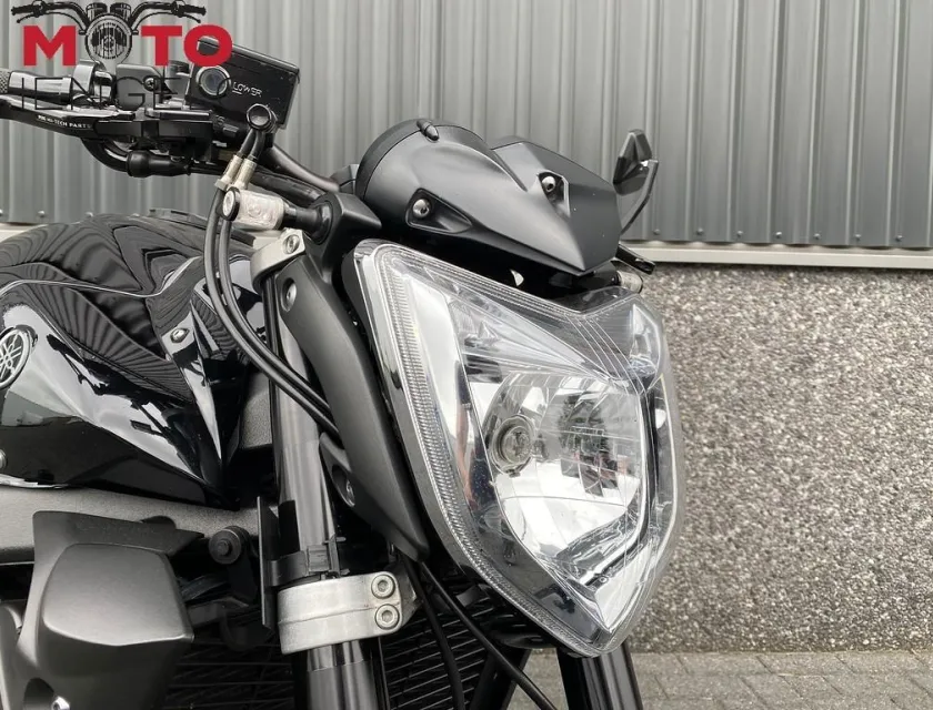 Yamaha FZ1