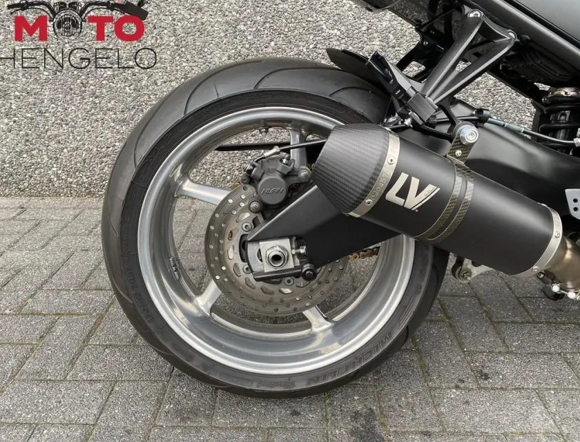 Yamaha FZ1