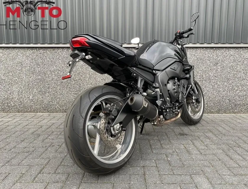 Yamaha FZ1