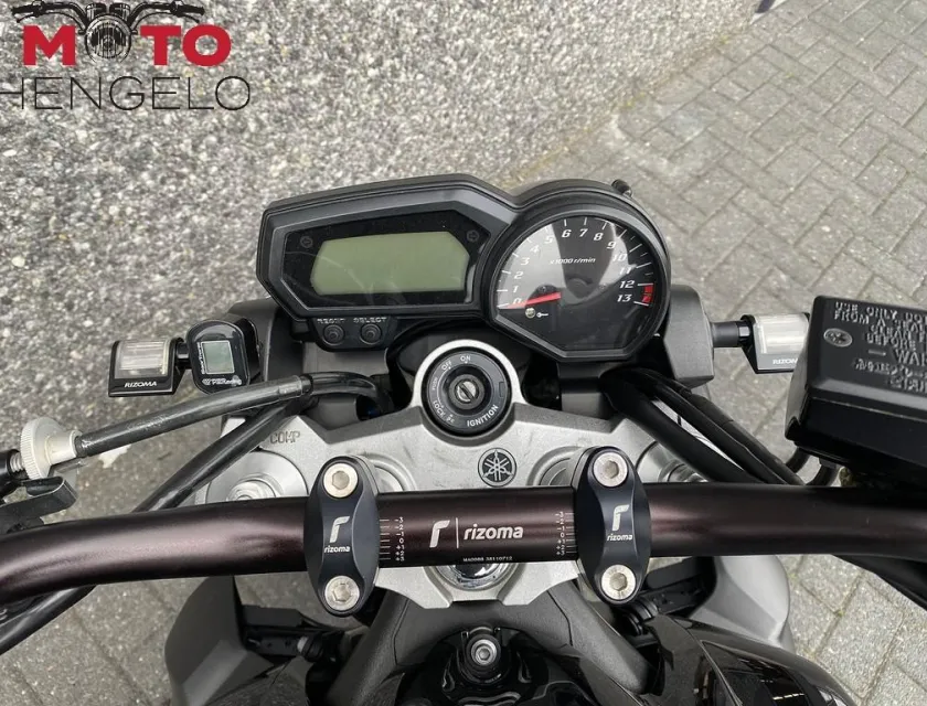 Yamaha FZ1