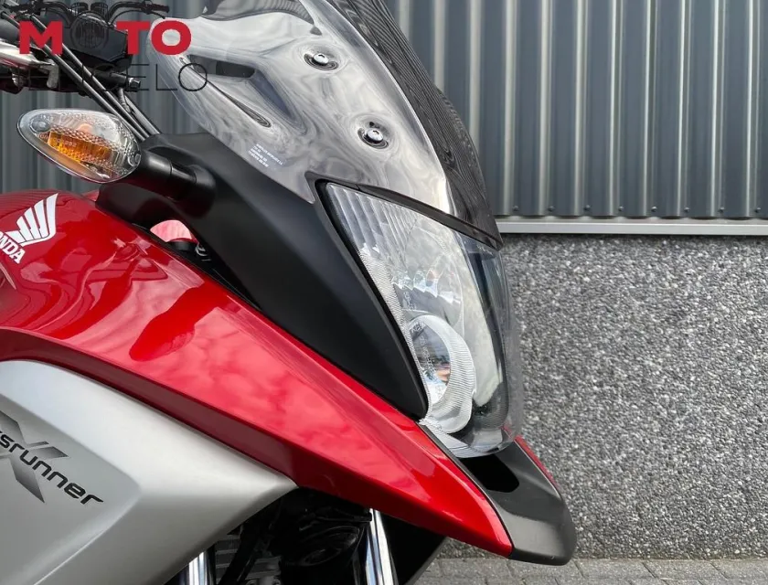 Honda VFR 800 X CROSSRUNNER