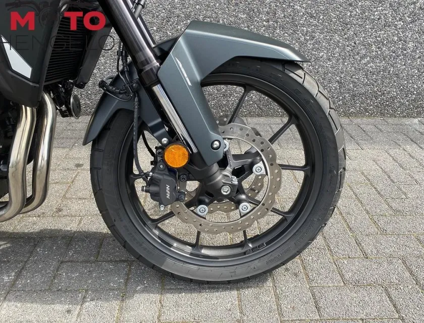 Honda NX 500