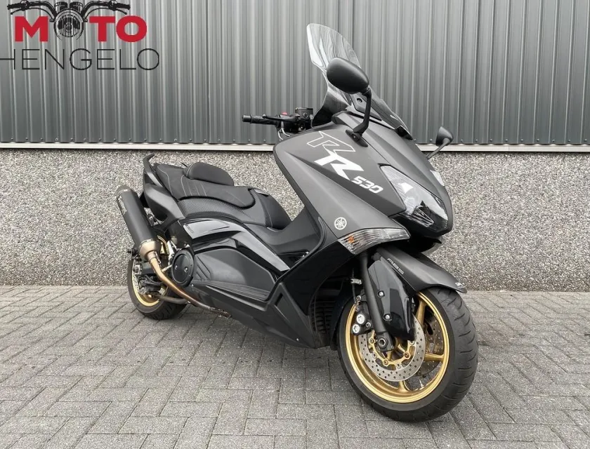 Yamaha TMAX BLACK MAX