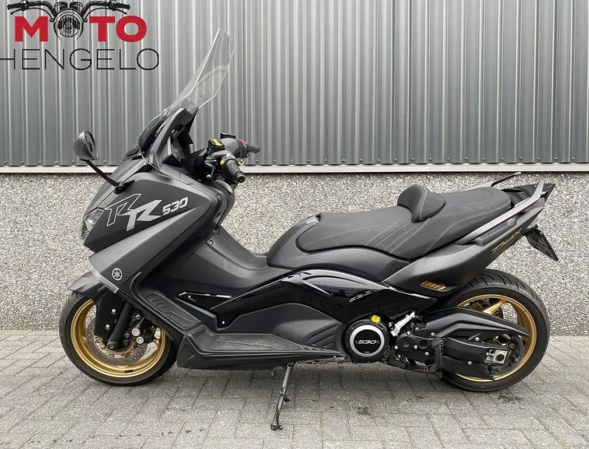 Yamaha TMAX BLACK MAX