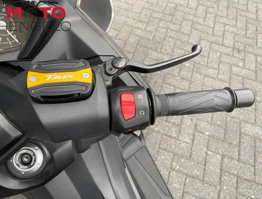 Yamaha TMAX BLACK MAX