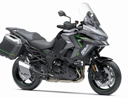 Kawasaki VERSYS 1100 SE TOURER +