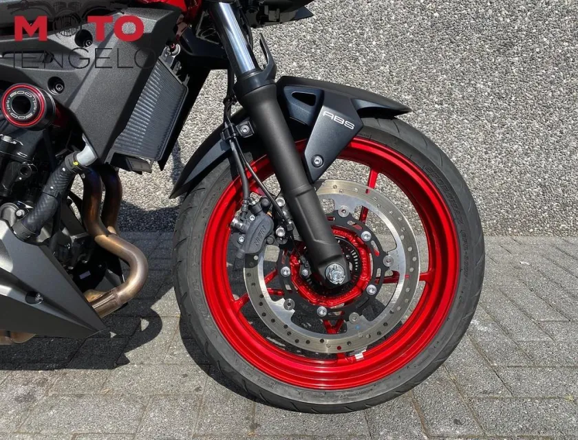Kawasaki Z500 SE