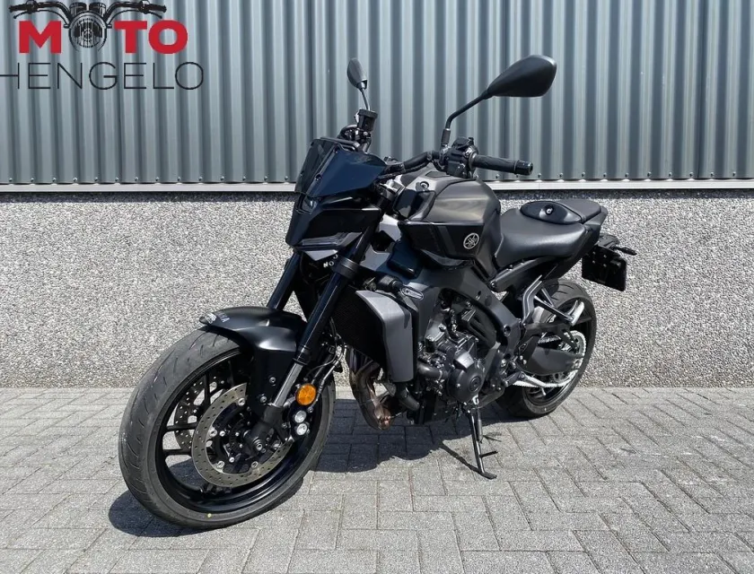 Yamaha MT-09 Y-AMT DEMO