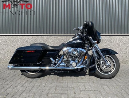 Harley-Davidson FLHX STREET GLIDE