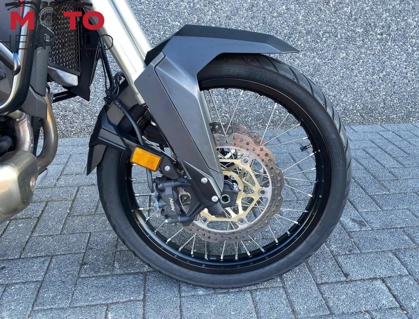 Honda CRF 1100 DCT AFRICA TWIN