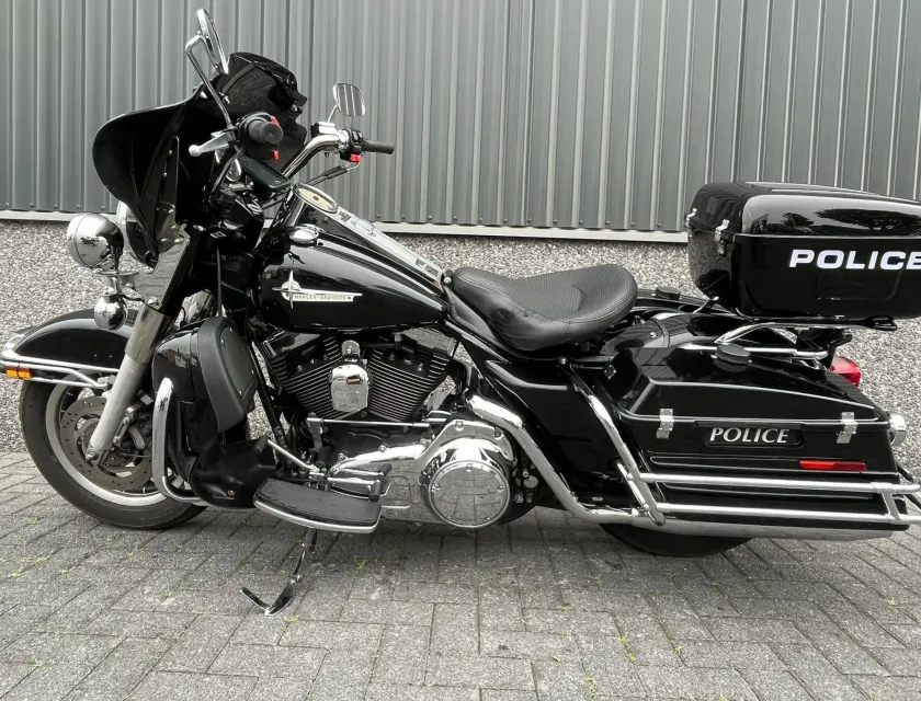 Harley-Davidson FLHR ROAD KING POLICE