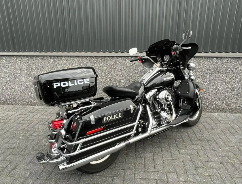 Harley-Davidson FLHR ROAD KING POLICE