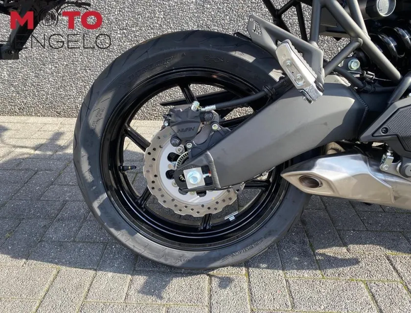 Kawasaki VERSYS 650