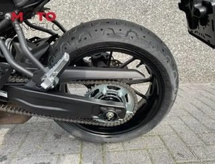 Yamaha XSR700