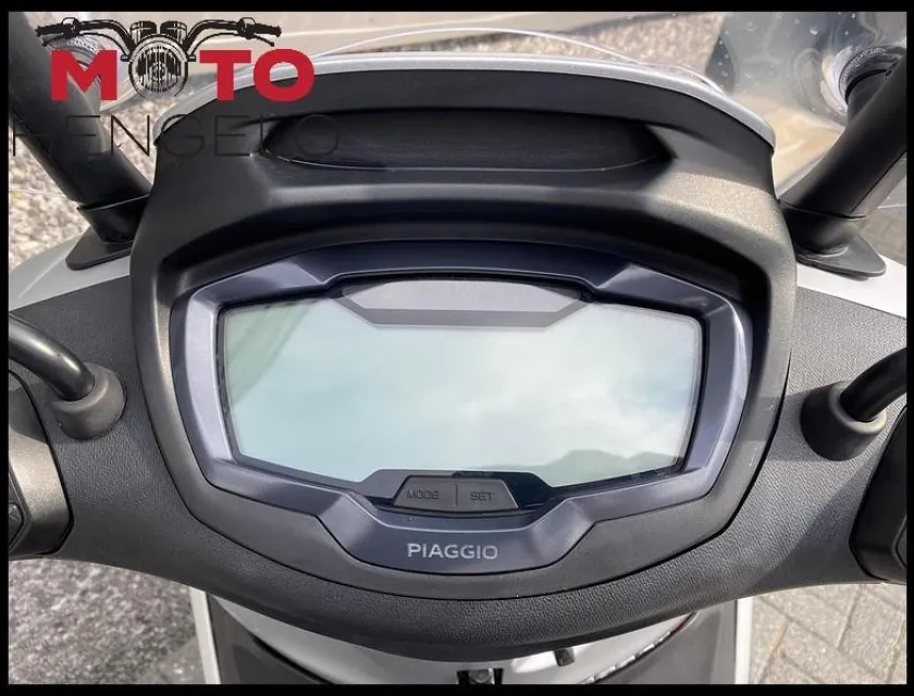 Piaggio BEVERLY 400 HPE