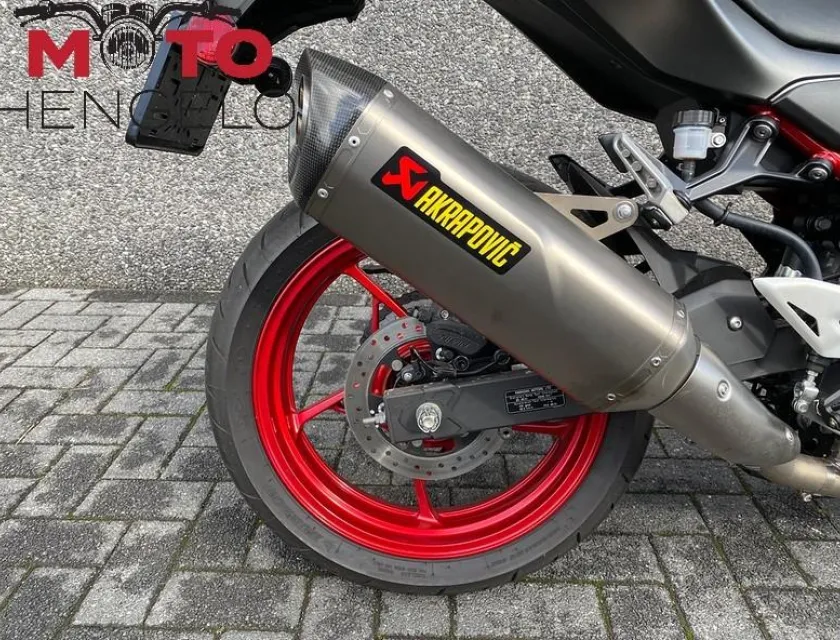 Kawasaki Z500 SE