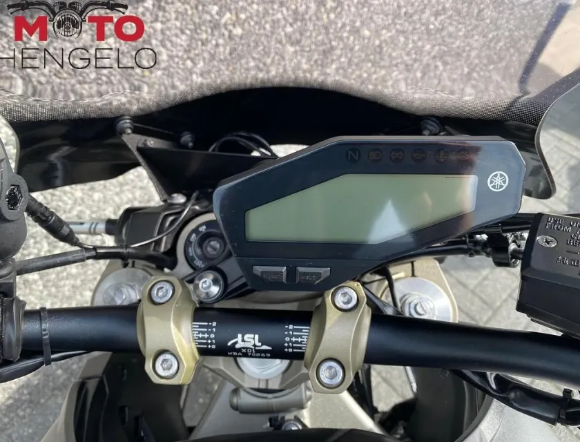 Yamaha MT-09